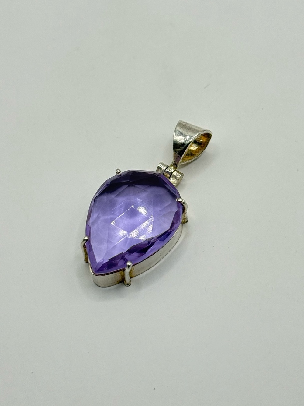 Pear-Shaped Amethyst Purple Pendant in Sterling Silver  925